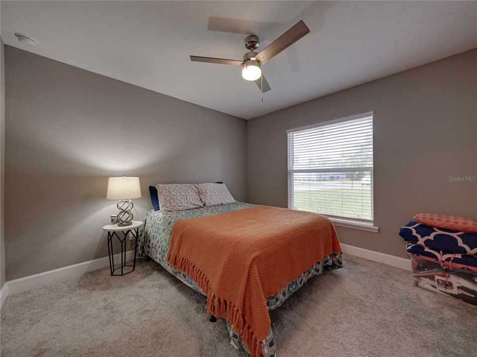 Active With Contract: $310,000 (3 beds, 2 baths, 1608 Square Feet)