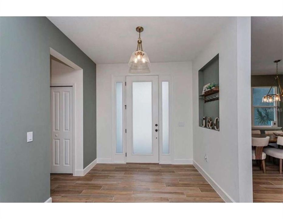 На продажу: $715,000 (5 спален, 4 ванн, 3097 Квадратных фут)