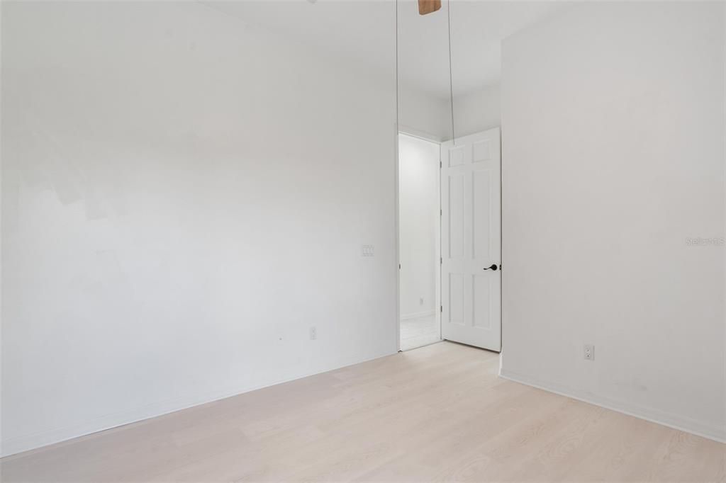 合同活跃: $834,900 (4 贝兹, 3 浴室, 2791 平方英尺)