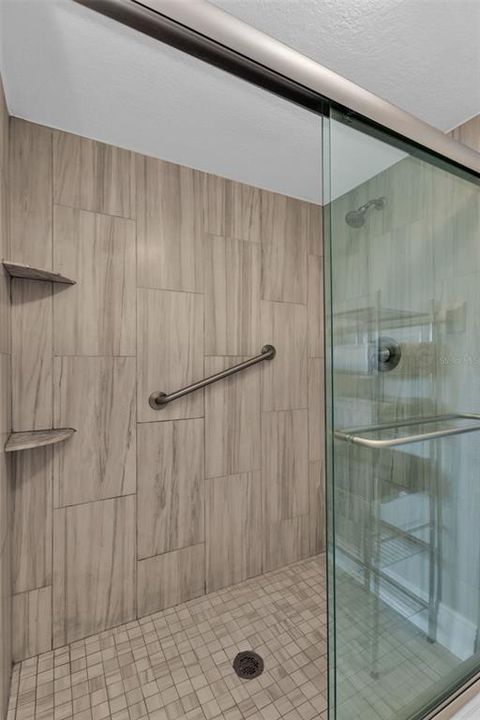 For Sale: $169,900 (2 beds, 2 baths, 1153 Square Feet)