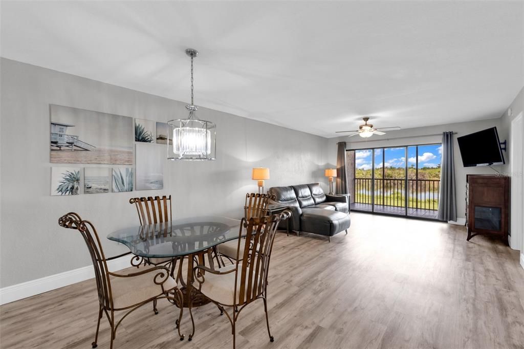 For Sale: $169,900 (2 beds, 2 baths, 1153 Square Feet)