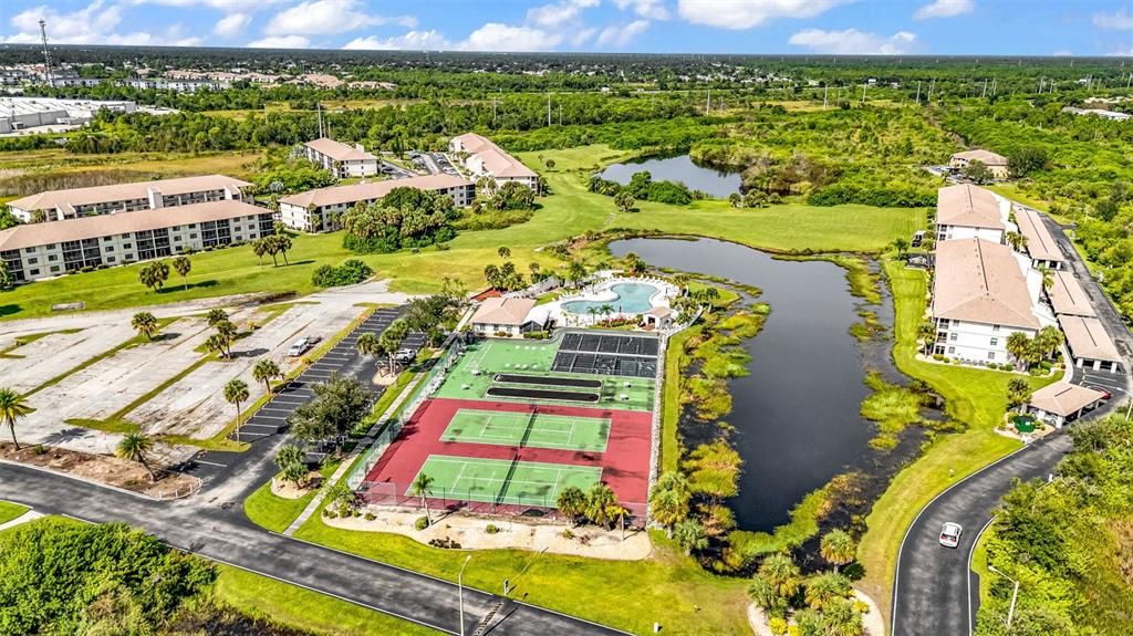 For Sale: $169,900 (2 beds, 2 baths, 1153 Square Feet)