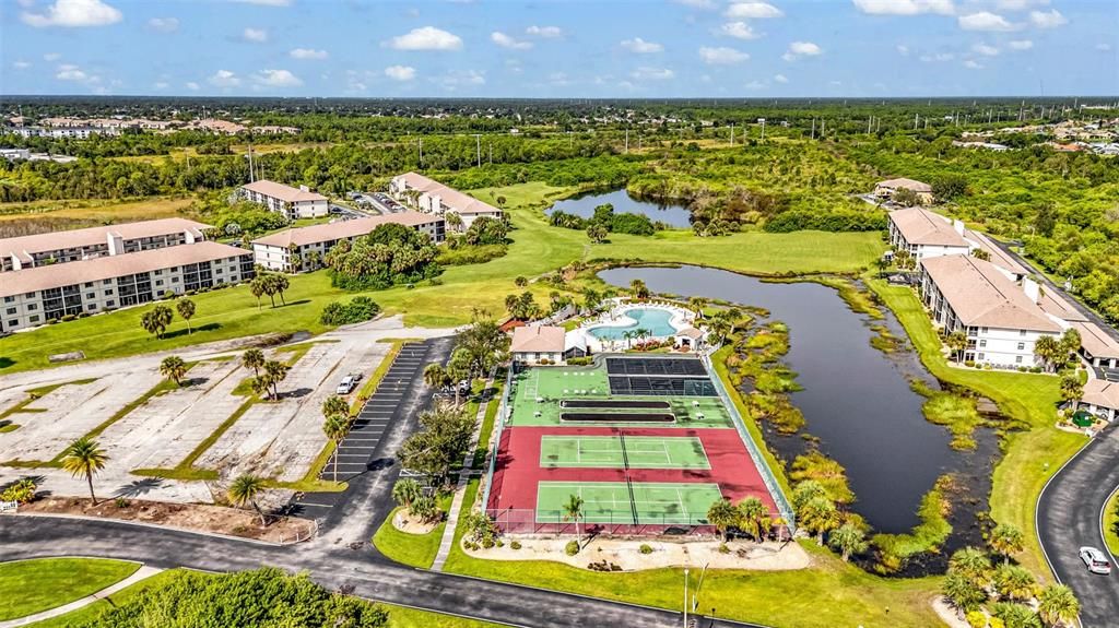 For Sale: $169,900 (2 beds, 2 baths, 1153 Square Feet)