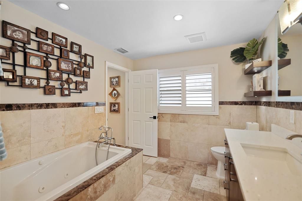 En Venta: $1,827,500 (3 camas, 2 baños, 2290 Pies cuadrados)