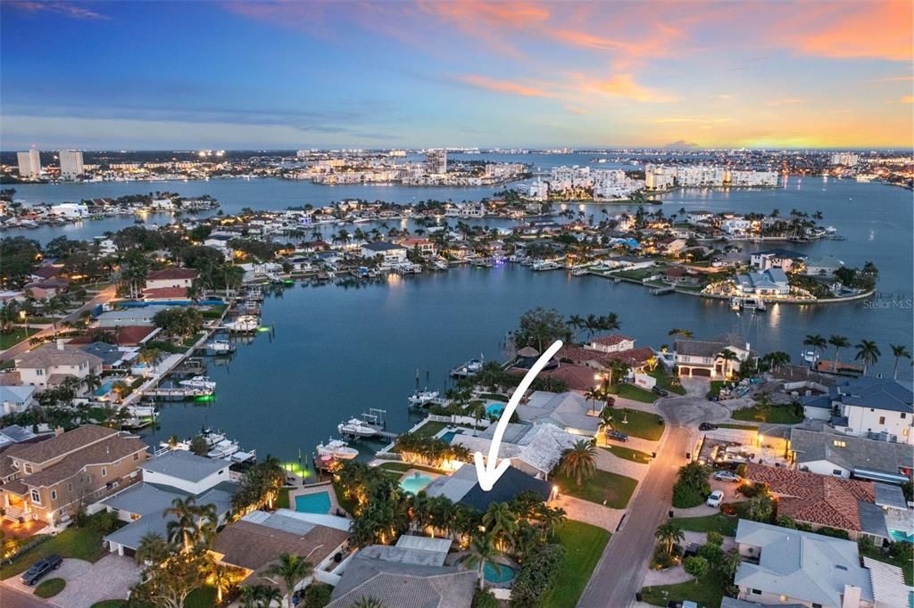 En Venta: $1,827,500 (3 camas, 2 baños, 2290 Pies cuadrados)