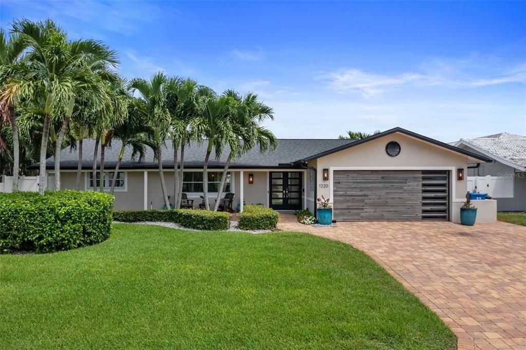 En Venta: $1,827,500 (3 camas, 2 baños, 2290 Pies cuadrados)