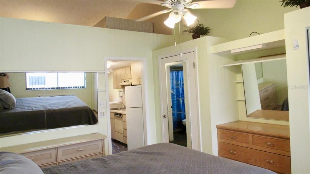 На продажу: $100,900 (1 спален, 1 ванн, 456 Квадратных фут)