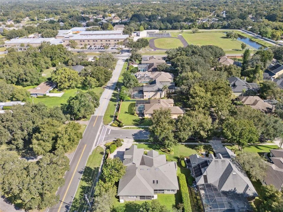 Под контрактом: $599,000 (4 спален, 4 ванн, 2957 Квадратных фут)