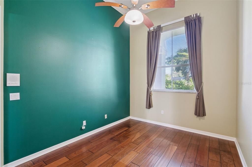 Под контрактом: $599,000 (4 спален, 4 ванн, 2957 Квадратных фут)