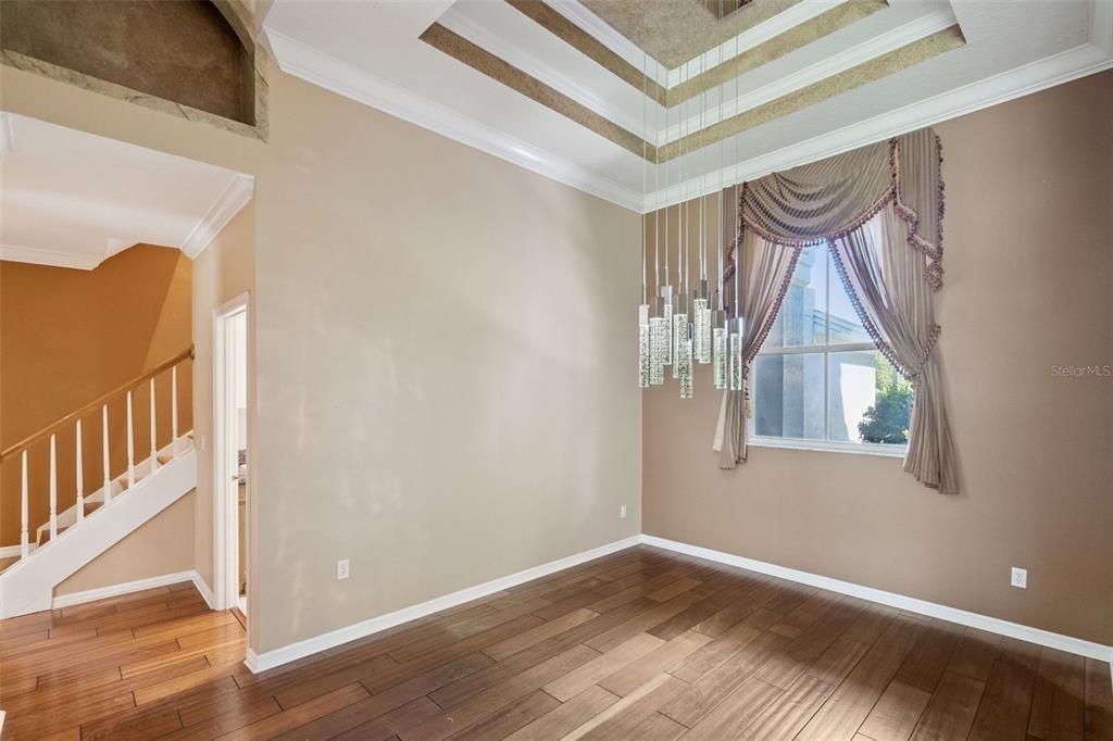 Под контрактом: $599,000 (4 спален, 4 ванн, 2957 Квадратных фут)