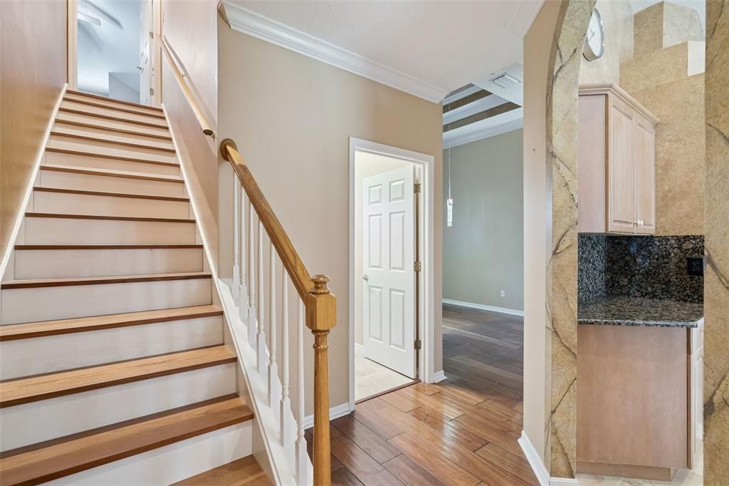 Под контрактом: $599,000 (4 спален, 4 ванн, 2957 Квадратных фут)