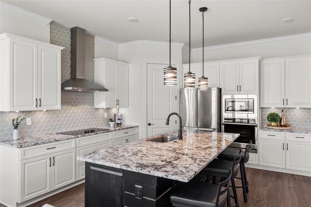 Active With Contract: $620,000 (3 beds, 2 baths, 2497 Square Feet)