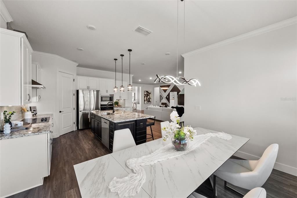 Active With Contract: $620,000 (3 beds, 2 baths, 2497 Square Feet)