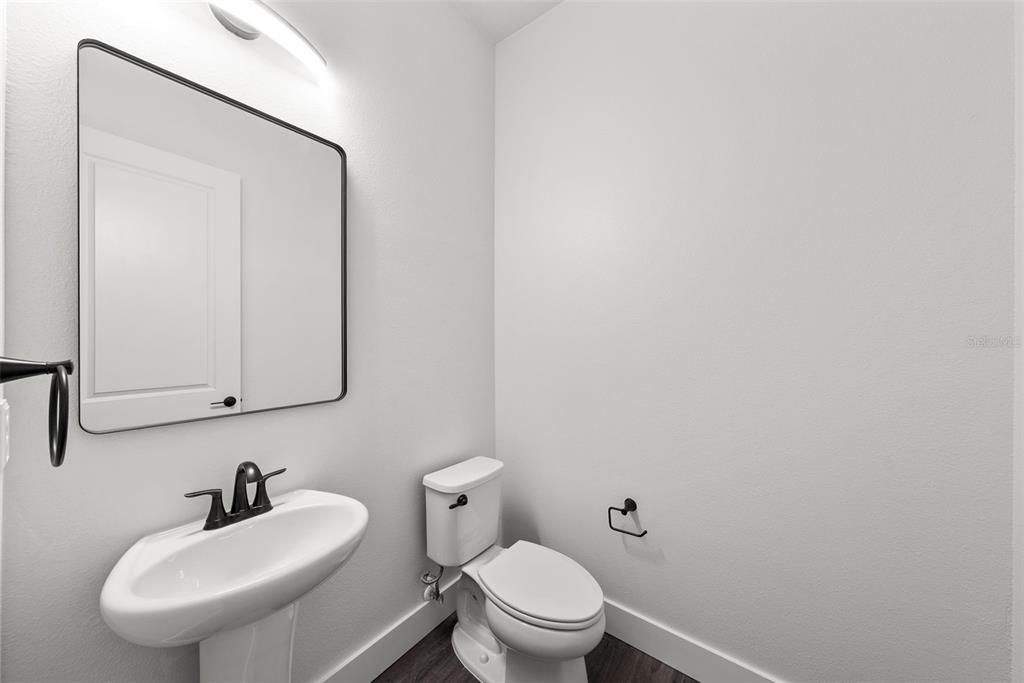 Active With Contract: $620,000 (3 beds, 2 baths, 2497 Square Feet)