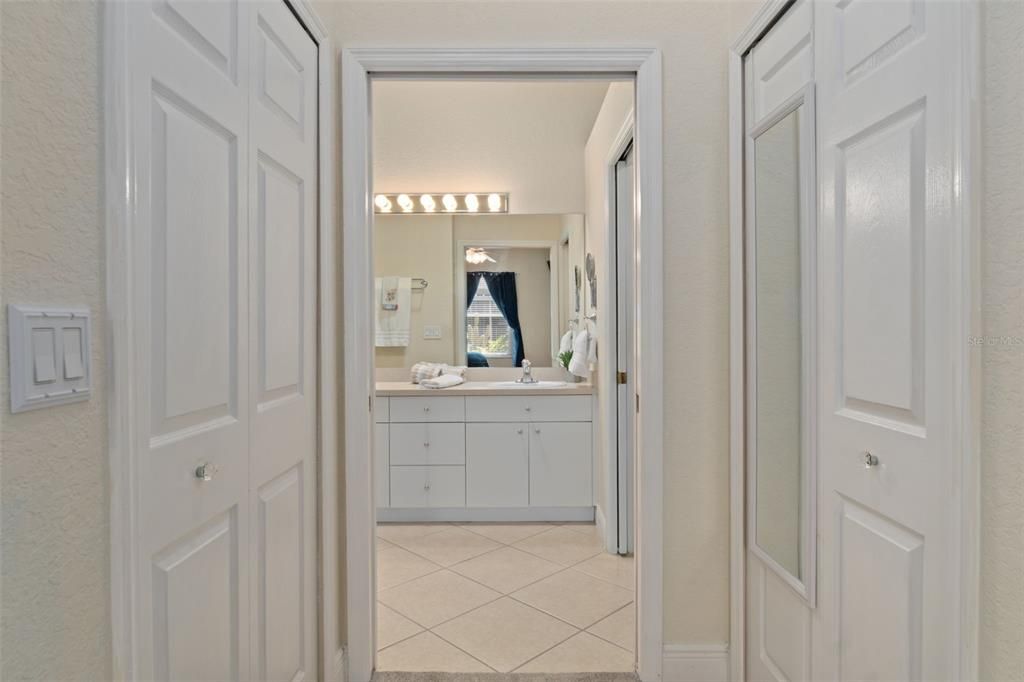 Active With Contract: $294,700 (3 beds, 2 baths, 1719 Square Feet)