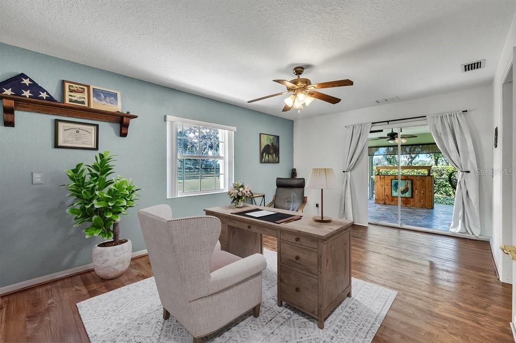 待售: $399,900 (3 贝兹, 2 浴室, 1648 平方英尺)