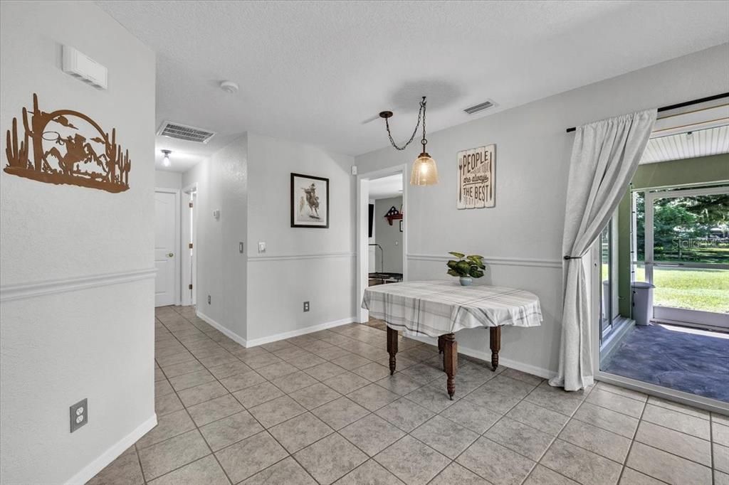 待售: $399,900 (3 贝兹, 2 浴室, 1648 平方英尺)