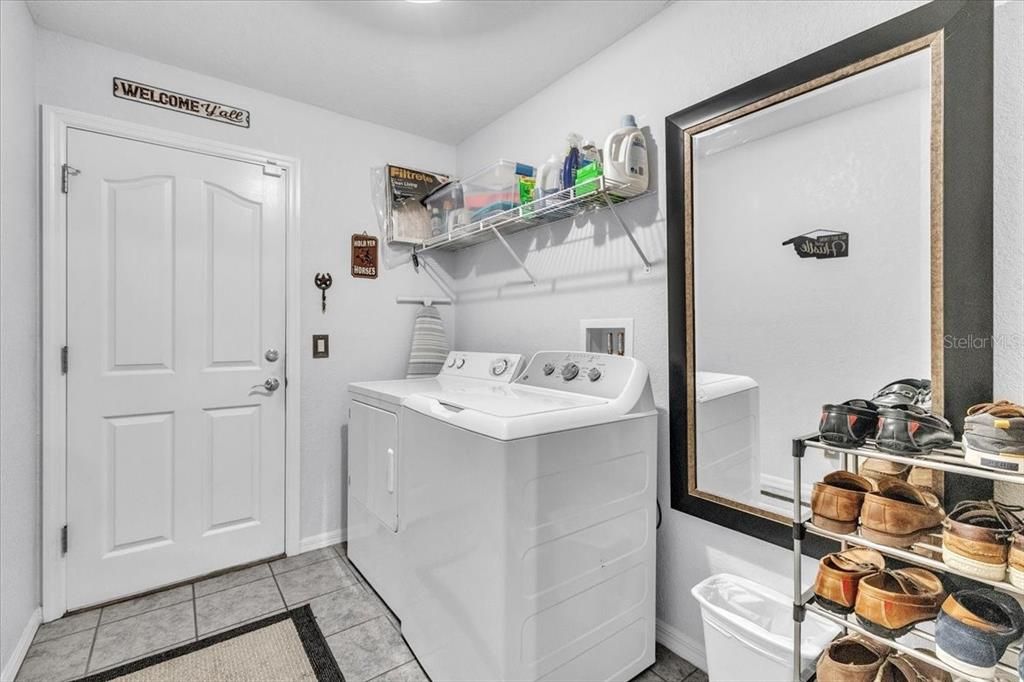 待售: $399,900 (3 贝兹, 2 浴室, 1648 平方英尺)