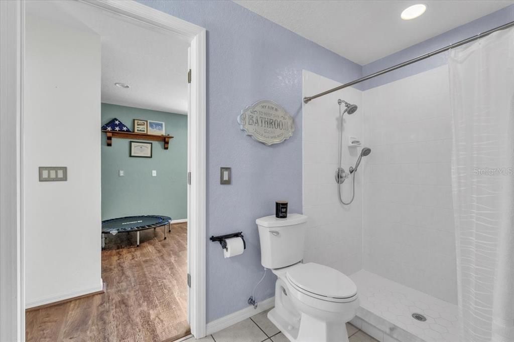 待售: $399,900 (3 贝兹, 2 浴室, 1648 平方英尺)