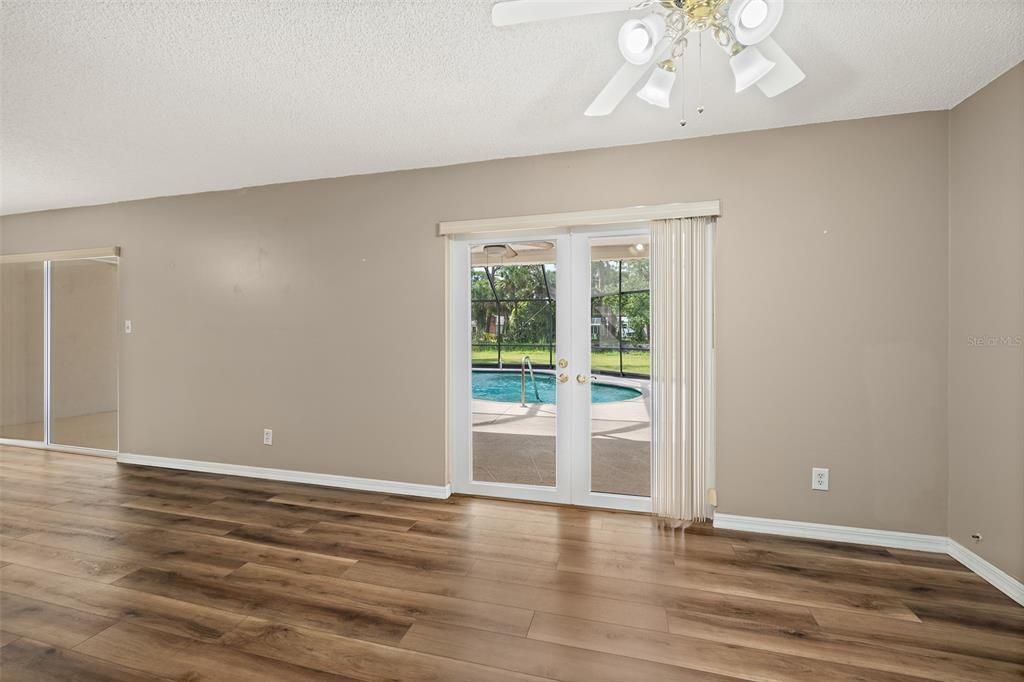 待售: $400,000 (3 贝兹, 2 浴室, 1640 平方英尺)