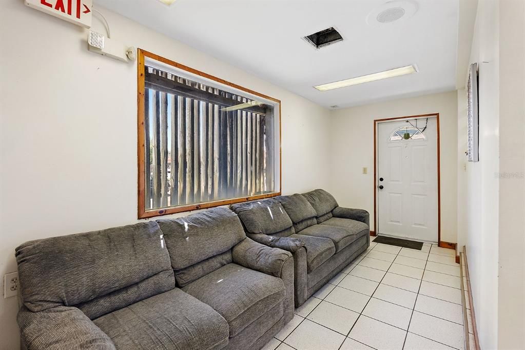 На продажу: $925,000 (0 спален, 0 ванн, 1640 Квадратных фут)