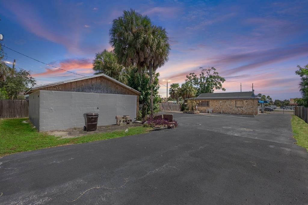 На продажу: $925,000 (0 спален, 0 ванн, 1640 Квадратных фут)