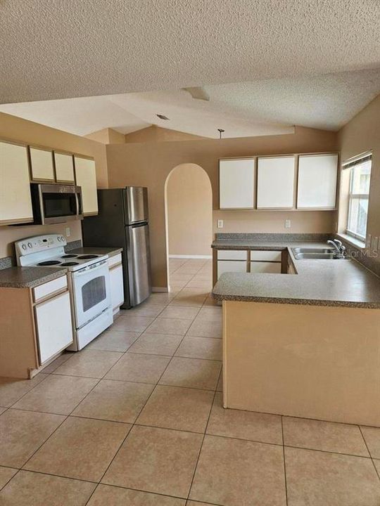 En Venta: $365,000 (3 camas, 2 baños, 1751 Pies cuadrados)