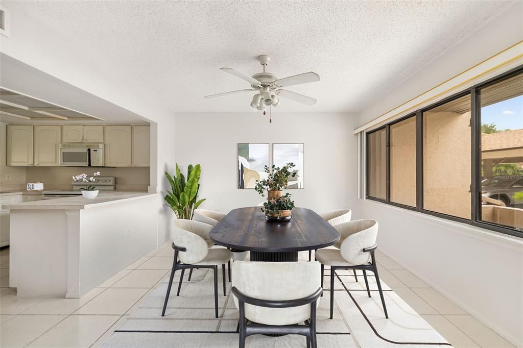 Под контрактом: $195,000 (3 спален, 2 ванн, 1545 Квадратных фут)