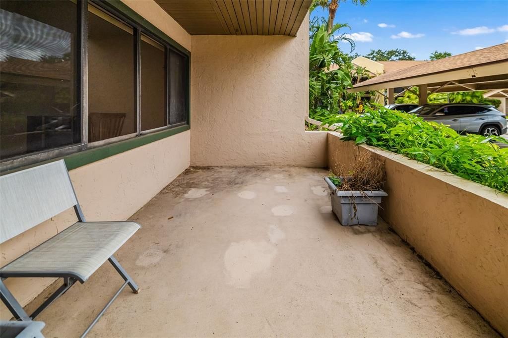 Под контрактом: $195,000 (3 спален, 2 ванн, 1545 Квадратных фут)