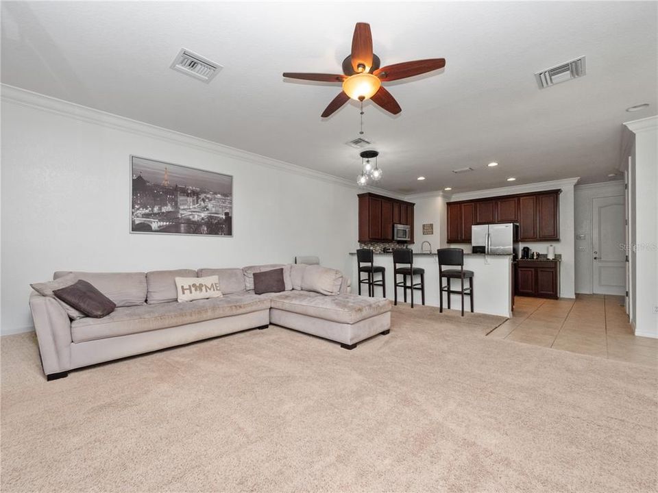 Active With Contract: $389,900 (3 beds, 2 baths, 1753 Square Feet)