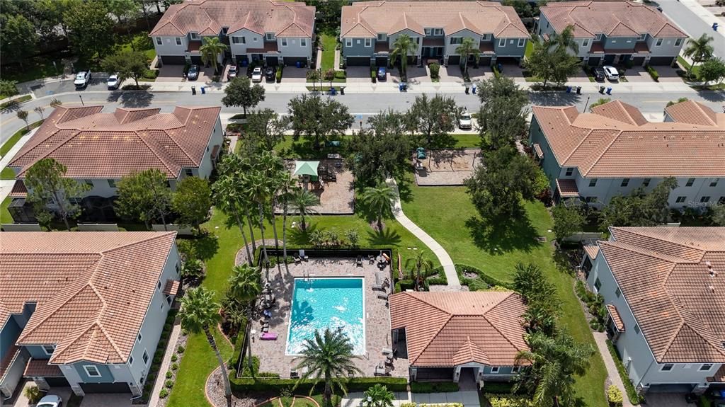 Active With Contract: $389,900 (3 beds, 2 baths, 1753 Square Feet)