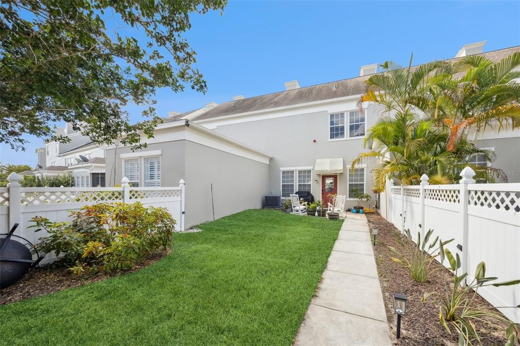 待售: $679,900 (3 贝兹, 2 浴室, 1994 平方英尺)