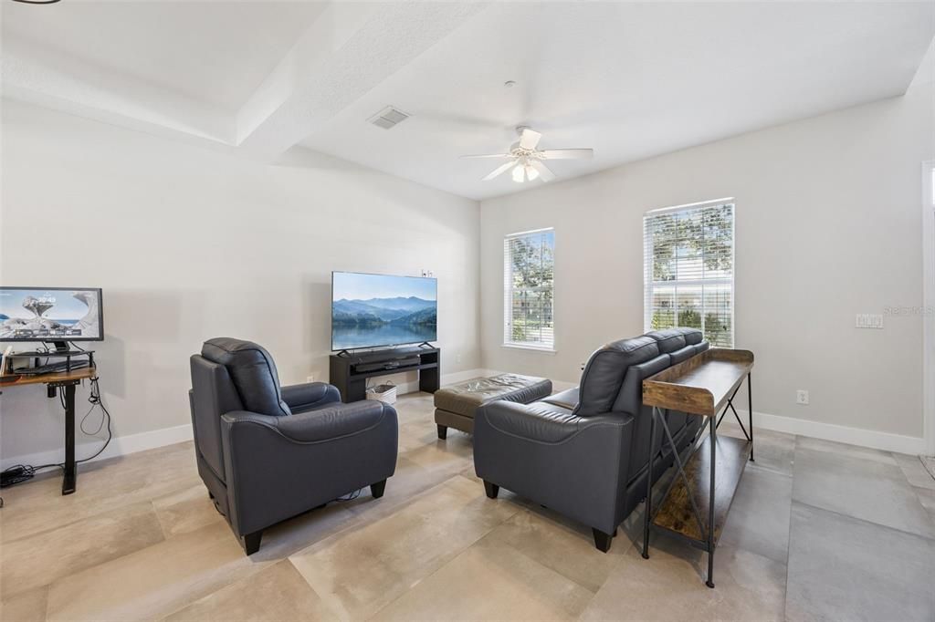 待售: $679,900 (3 贝兹, 2 浴室, 1994 平方英尺)