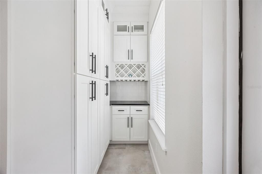 待售: $679,900 (3 贝兹, 2 浴室, 1994 平方英尺)