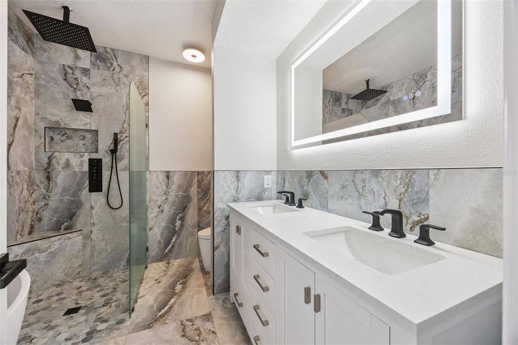 待售: $679,900 (3 贝兹, 2 浴室, 1994 平方英尺)