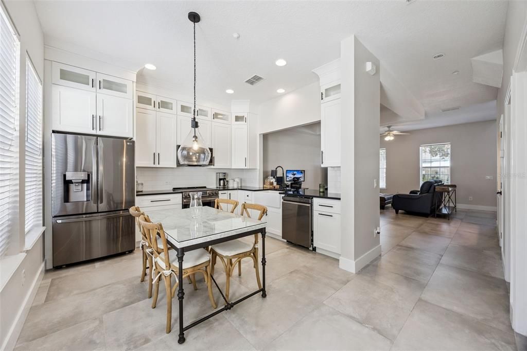 待售: $679,900 (3 贝兹, 2 浴室, 1994 平方英尺)