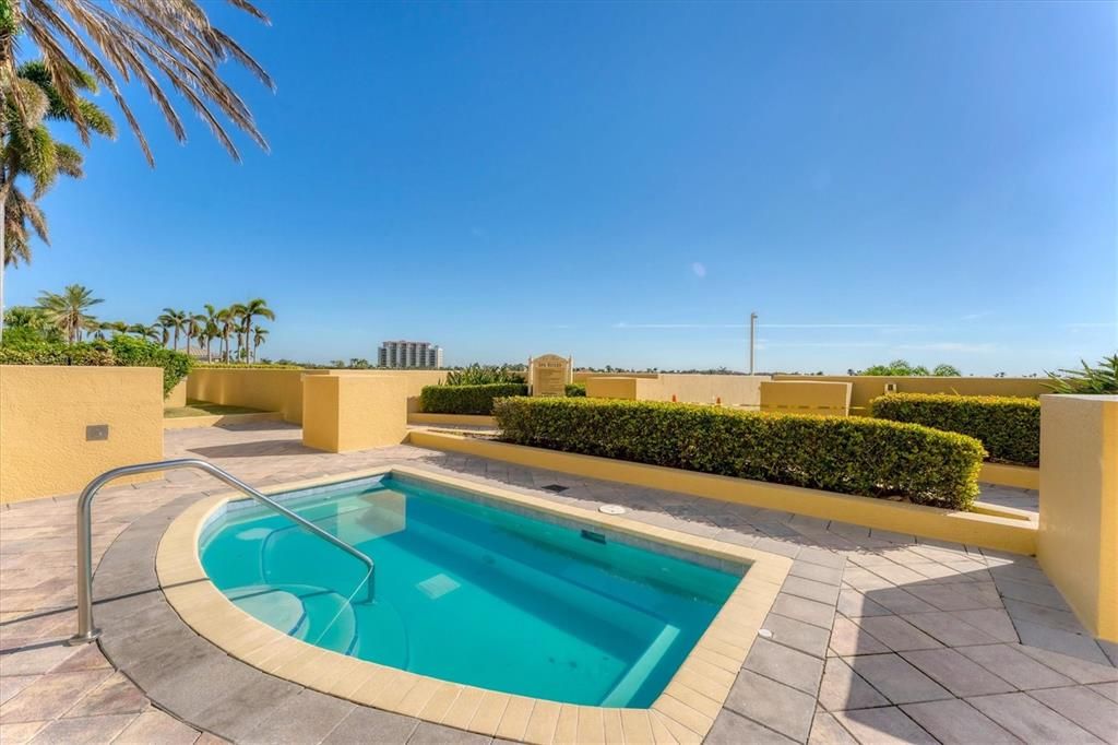 На продажу: $1,188,000 (3 спален, 3 ванн, 2930 Квадратных фут)