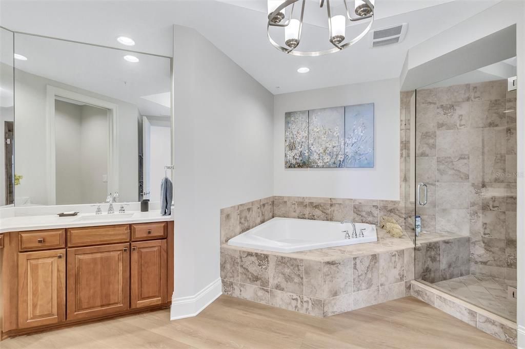 На продажу: $1,188,000 (3 спален, 3 ванн, 2930 Квадратных фут)