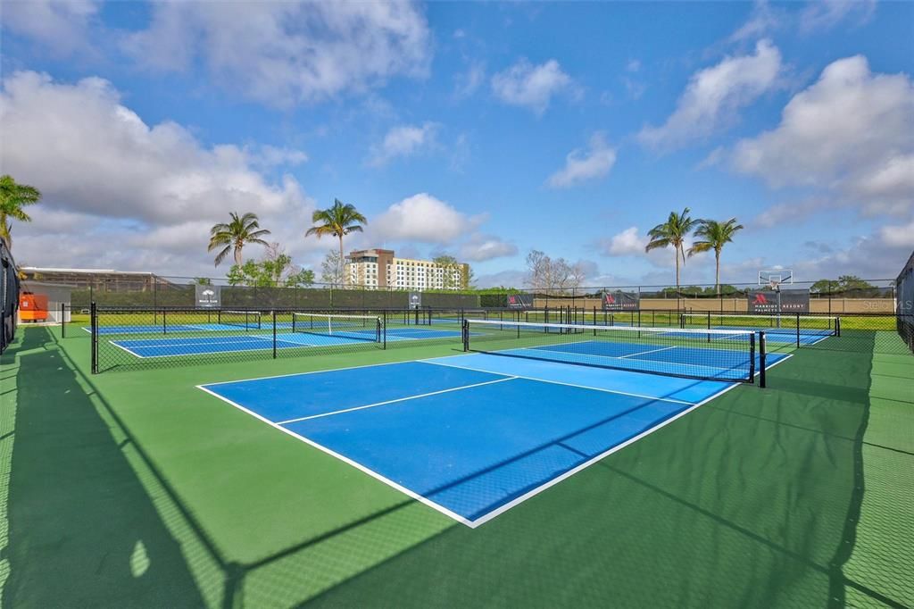 На продажу: $1,188,000 (3 спален, 3 ванн, 2930 Квадратных фут)