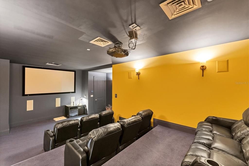 На продажу: $1,188,000 (3 спален, 3 ванн, 2930 Квадратных фут)