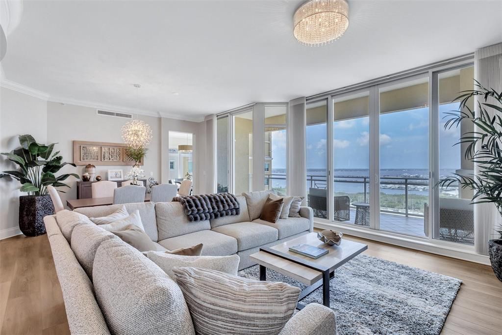 На продажу: $1,188,000 (3 спален, 3 ванн, 2930 Квадратных фут)