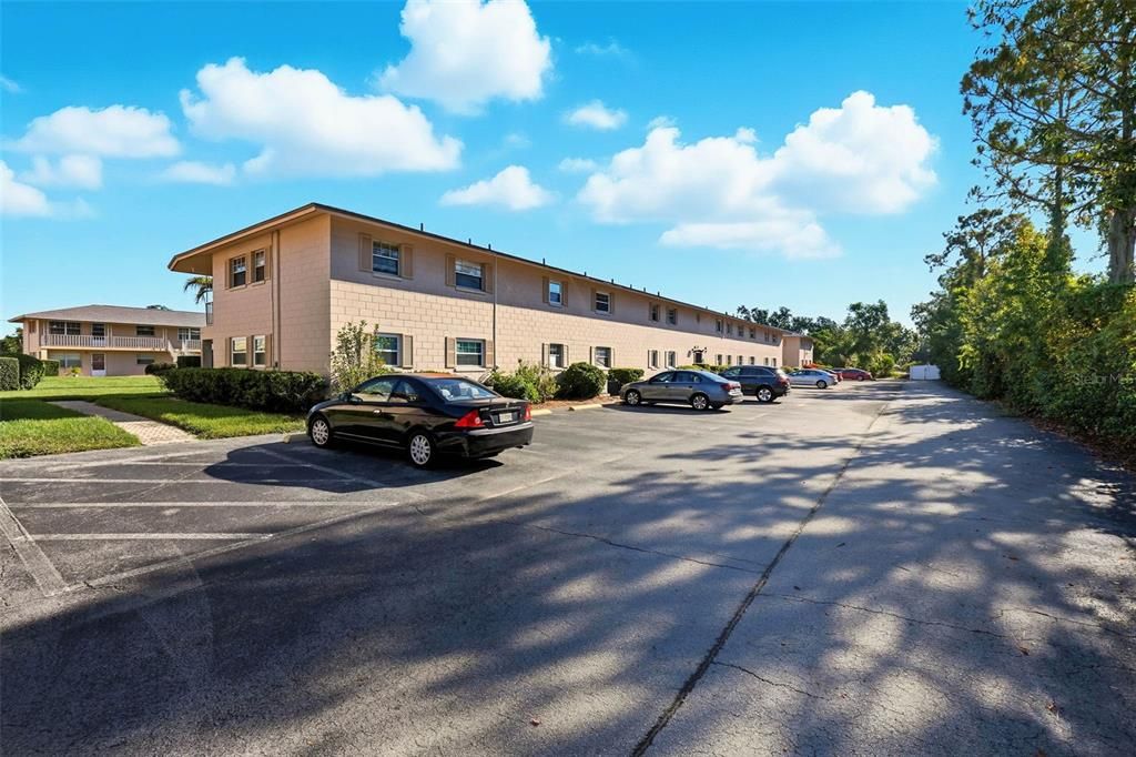 На продажу: $92,500 (2 спален, 1 ванн, 728 Квадратных фут)