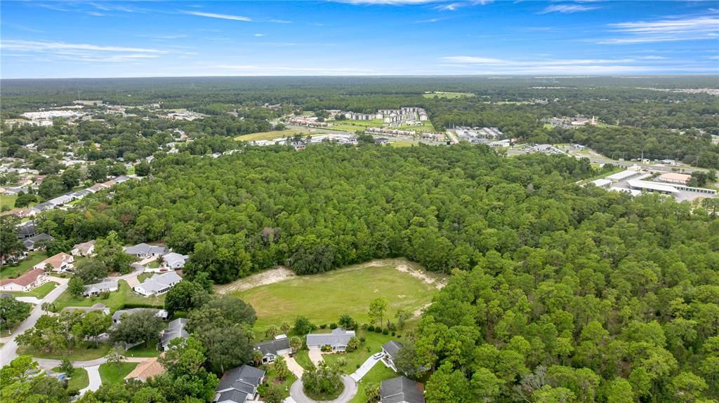 待售: $4,800,000 (43.38 acres)