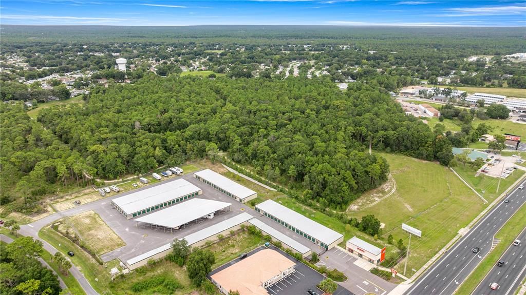 待售: $4,800,000 (43.38 acres)