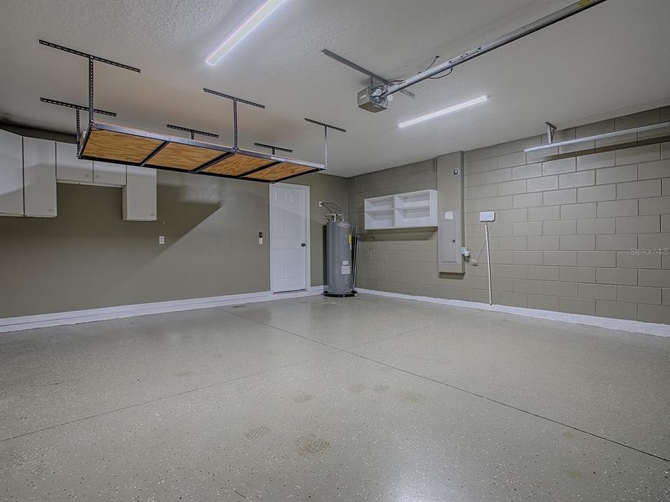 На продажу: $425,000 (5 спален, 2 ванн, 2721 Квадратных фут)