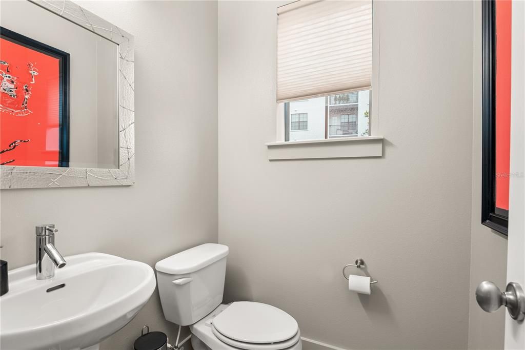 En Venta: $798,000 (4 camas, 3 baños, 2179 Pies cuadrados)