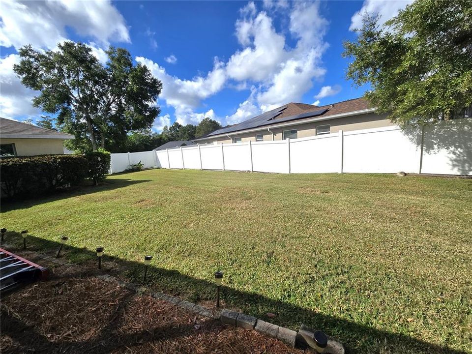 For Sale: $408,750 (3 beds, 2 baths, 2330 Square Feet)