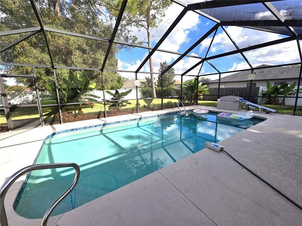 For Sale: $408,750 (3 beds, 2 baths, 2330 Square Feet)