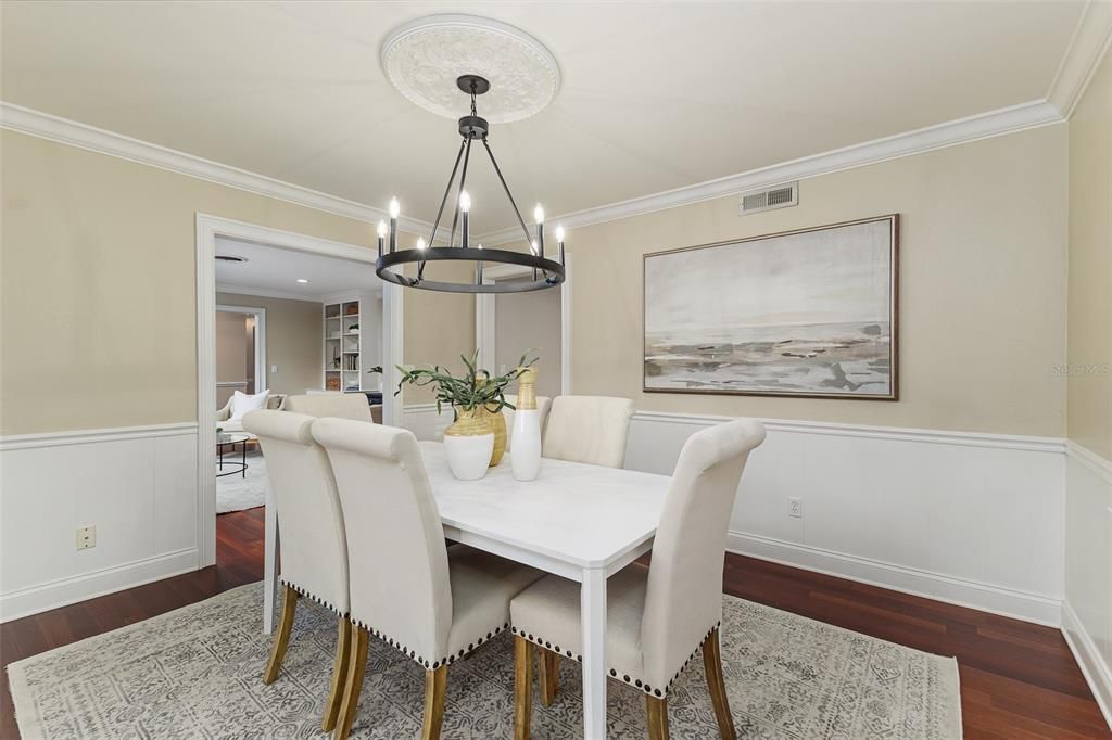 For Sale: $510,000 (3 beds, 2 baths, 2473 Square Feet)