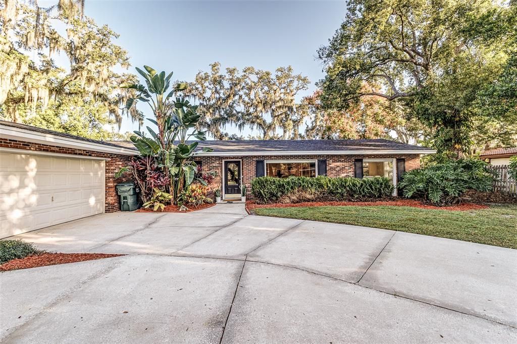 For Sale: $510,000 (3 beds, 2 baths, 2473 Square Feet)